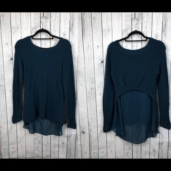 Anthropologie Sweaters - Anthro Knitted & Knotted • Soft Wool Sweater